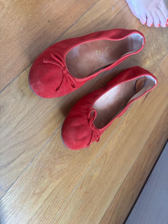 Francesitas Unisa rojas talla 41