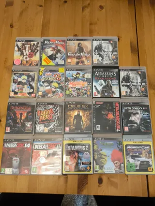 PlayStation 3 Slim con 14 giochi originali 