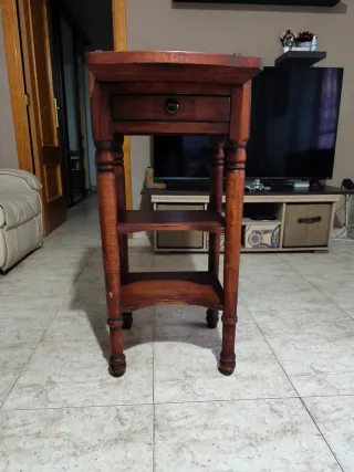 Mueble consola de madera
