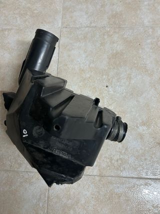 Repuestos y piezas originales Triumph TT Legend