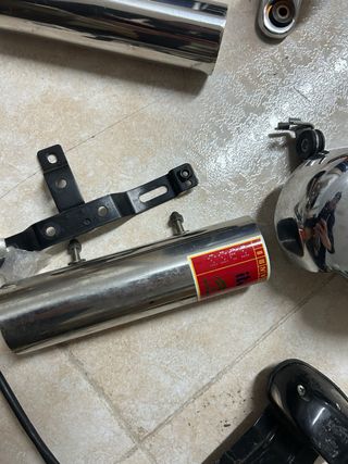 Repuestos y piezas originales Triumph TT Legend