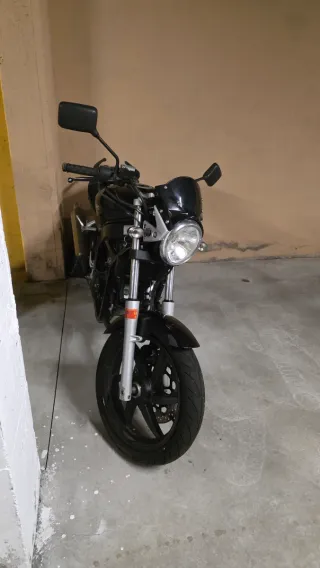 Moto Hyosung GT 125 E COMET