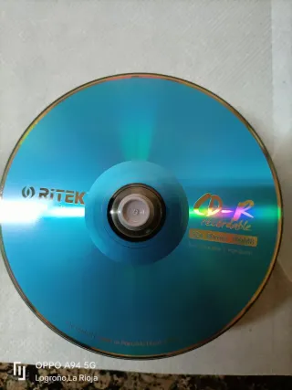 Tarrina 25 CDs vírgenes Ritek CD-R 700MB 52x