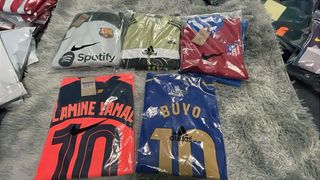 chandal bajo pedido 