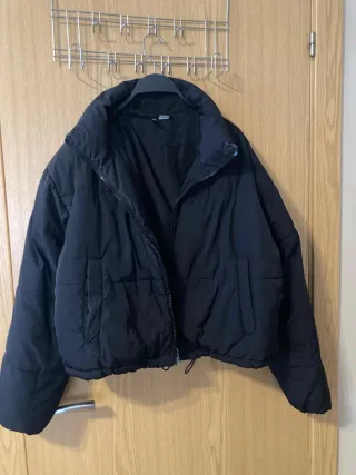 Chaqueta acolchada H&M negra