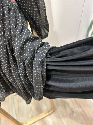 Vestido EseoEse negro con lunares