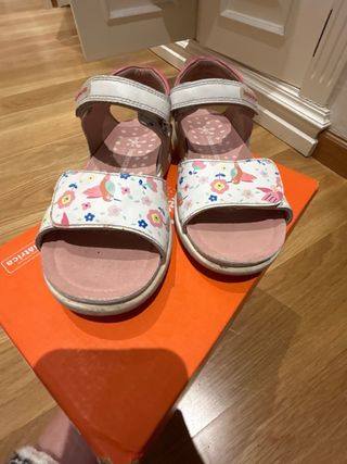 Sandalias Biomecanics Niña Talla 32 Flores