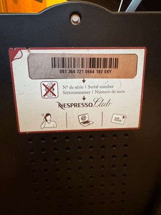Cafetera Nespresso DeLonghi Negra