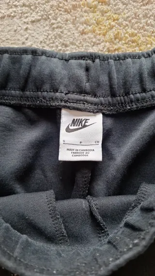 Nike pantalones tech fleece