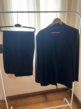 Traje de caballero negro