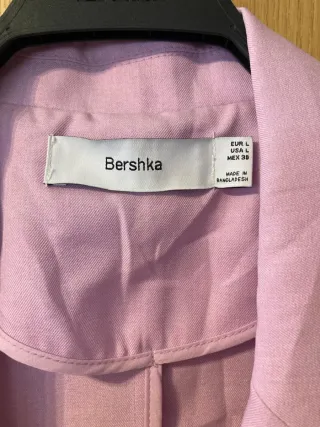 Americana ligera Bershka rosa