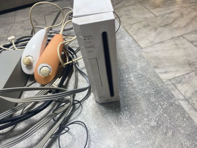 Nintendo Wii Completo con Accesorios