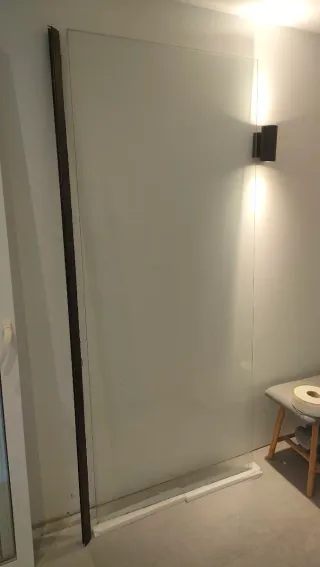 Mampara de ducha fija