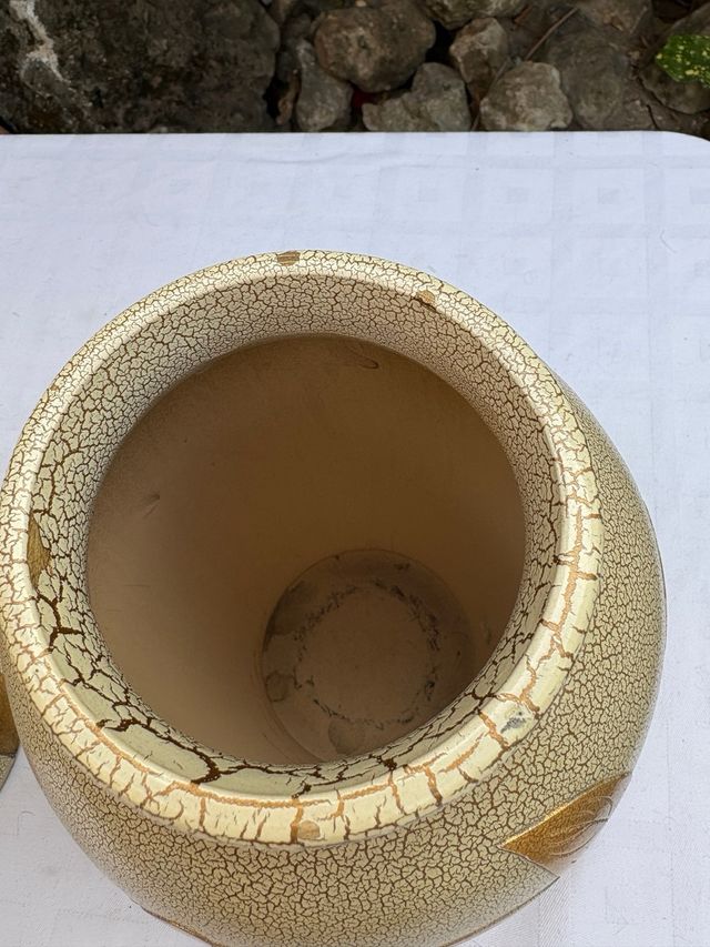 Juego de 2 jarrones de cerámica beige y oro 10e