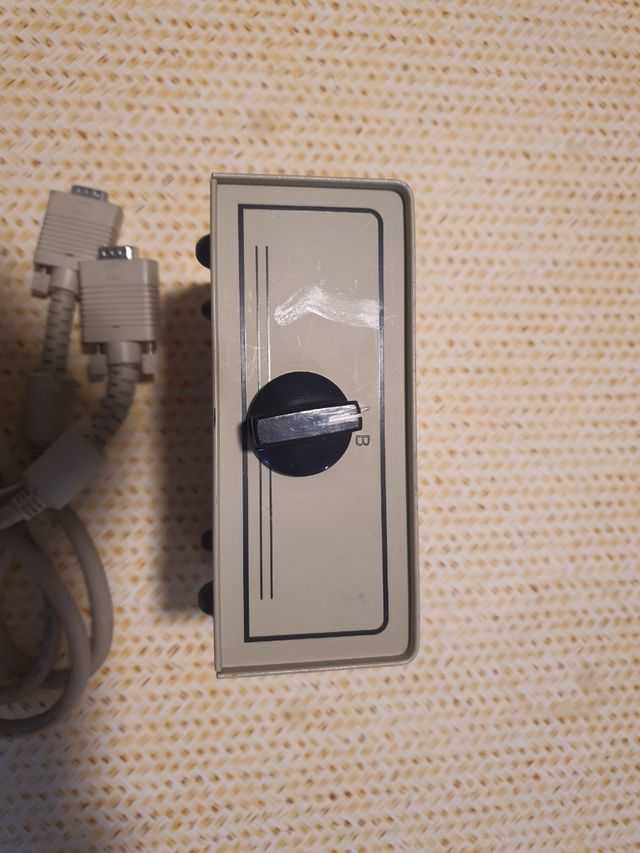 Conmutador 2 monitores VGA