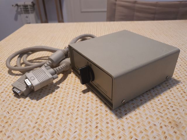 Conmutador 2 monitores VGA