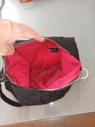 Bolso de mano negro