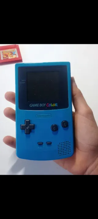 Consola Game Boy Color + Pokémon Rojo
