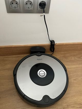 Robot Aspirador Roomba iRobot