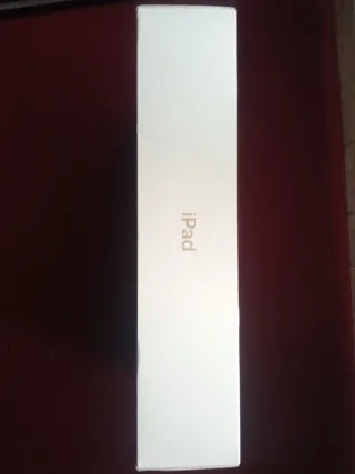 Caja iPad 128Gb Wifi+Celular