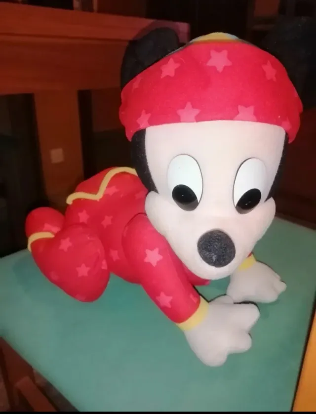 Peluche Mickey Bebé con Sonido