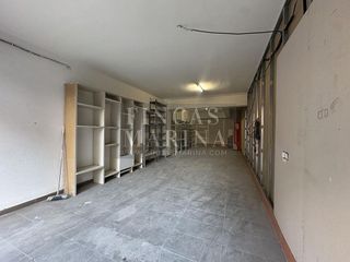 Local comercial en alquiler en Passeig Maragall - Zona Estació en Gavà