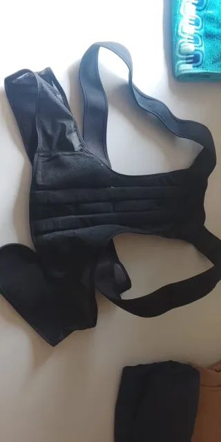 Faja correctora postural con varillas