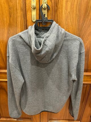 Sudadera con capucha Levi's gris