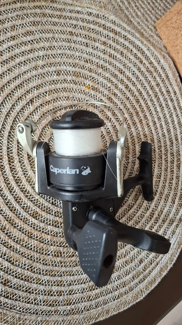 Carrete de pesca Caperlan.