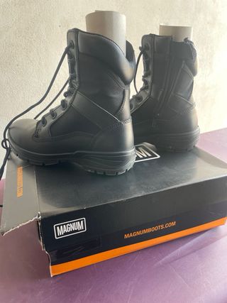 Botas Magnum Wolf 8.0 Side Zip Talla 38