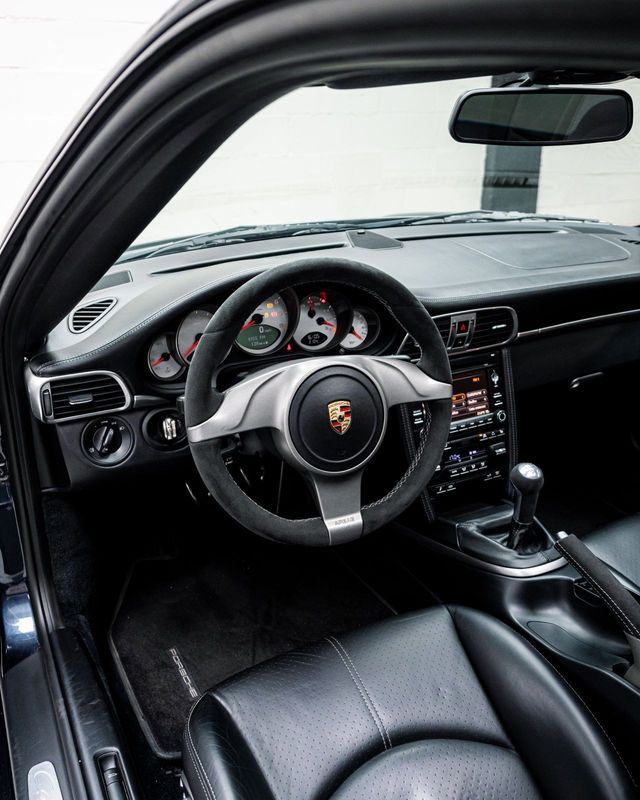 Porsche 911 Carrera 4S Coupé