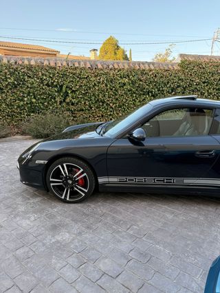 Porsche 911 Carrera 4S Coupé