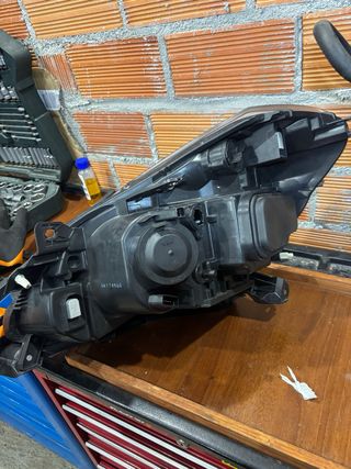 Faros Clio 3 197