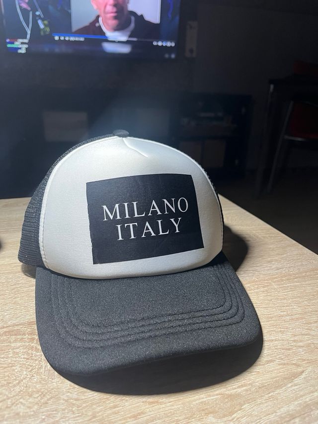 Gorra Milano Italy