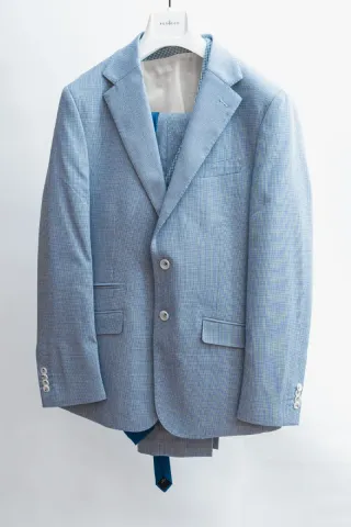Traje azul claro PURO EGO -Nuevo- Talla M