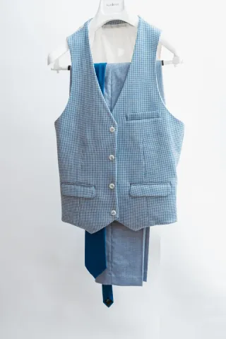 Traje azul claro PURO EGO -Nuevo- Talla M