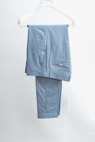 Traje azul claro PURO EGO -Nuevo- Talla M