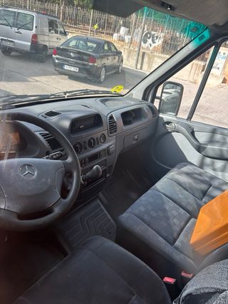 Mercedes-Benz Sprinter 2006