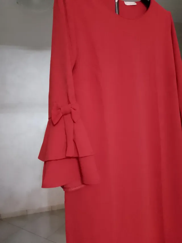 Abito Rosso Taglia 3XL con Fiocchi