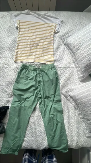 Lote camiseta y pantalón