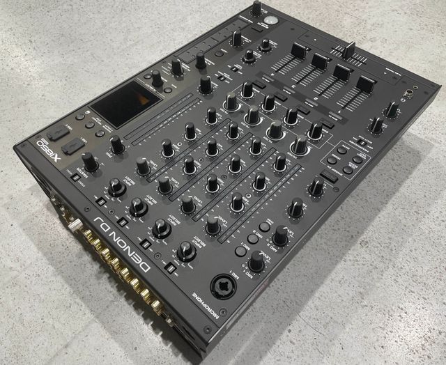 Denon DJ X1850 (001112)