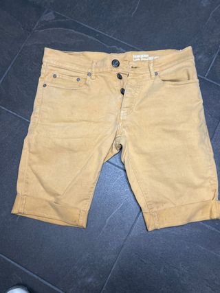 Pantalón corto vaquero beige