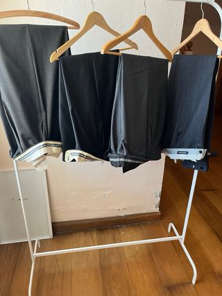 4 Pantalones Negro y Gris