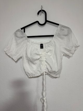 Top blanco fruncido Shein