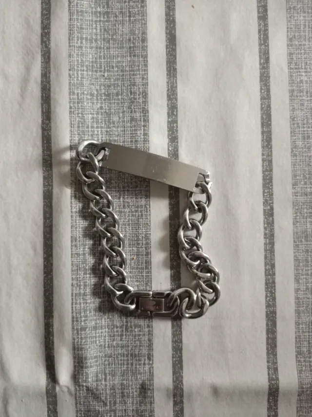 Pulsera de eslabones plateada