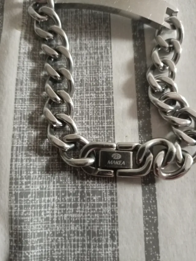 Pulsera de eslabones plateada