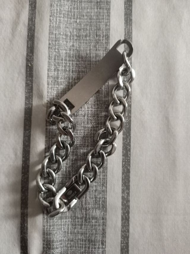 Pulsera de eslabones plateada