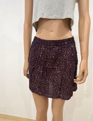 Falda corta estampada talla única