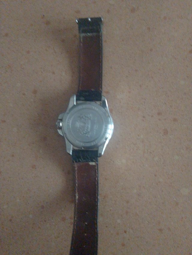 Reloj Festina Negro y Plateado