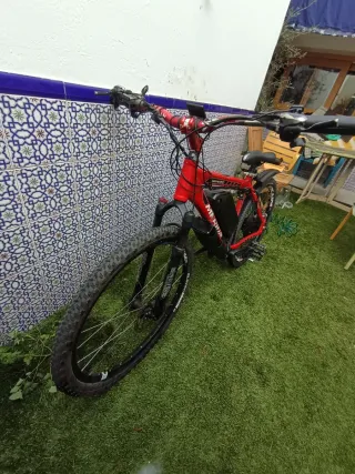 Bici Eléctrica Merida Roja